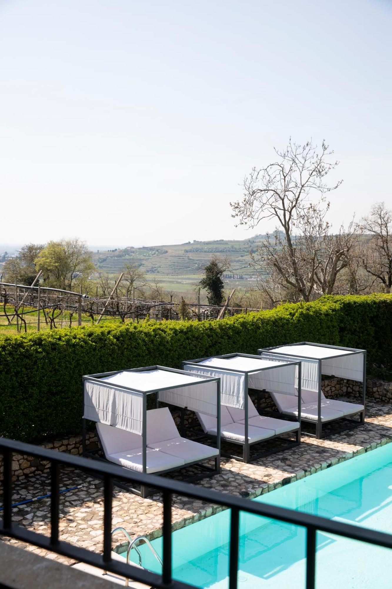 Corte Dei Soavi Suites - Apartments Soave  Exterior photo