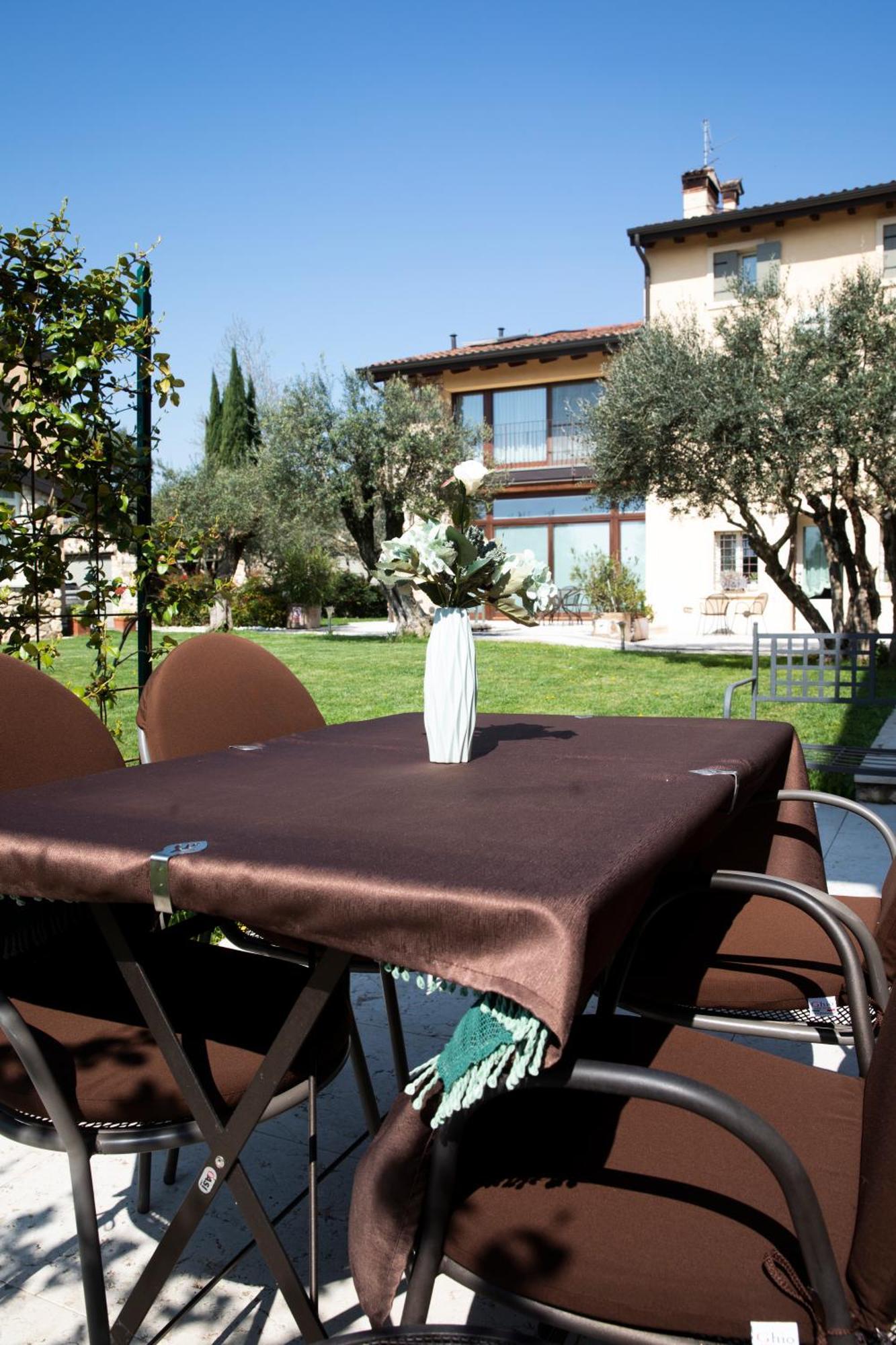 Corte Dei Soavi Suites - Apartments Soave  Exterior photo